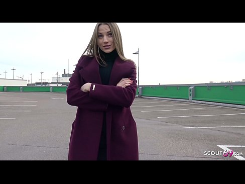 ❤️ PENGAKAP GERMAN ADALAH KELULI MENYENTUH IMPIAN, TELLTALE TEMPAT LETAK KERETA DAN SEKSI UNTUK WANG ❤️ Video dubur di lucah ms.pornochaturbate.ru ❌❤